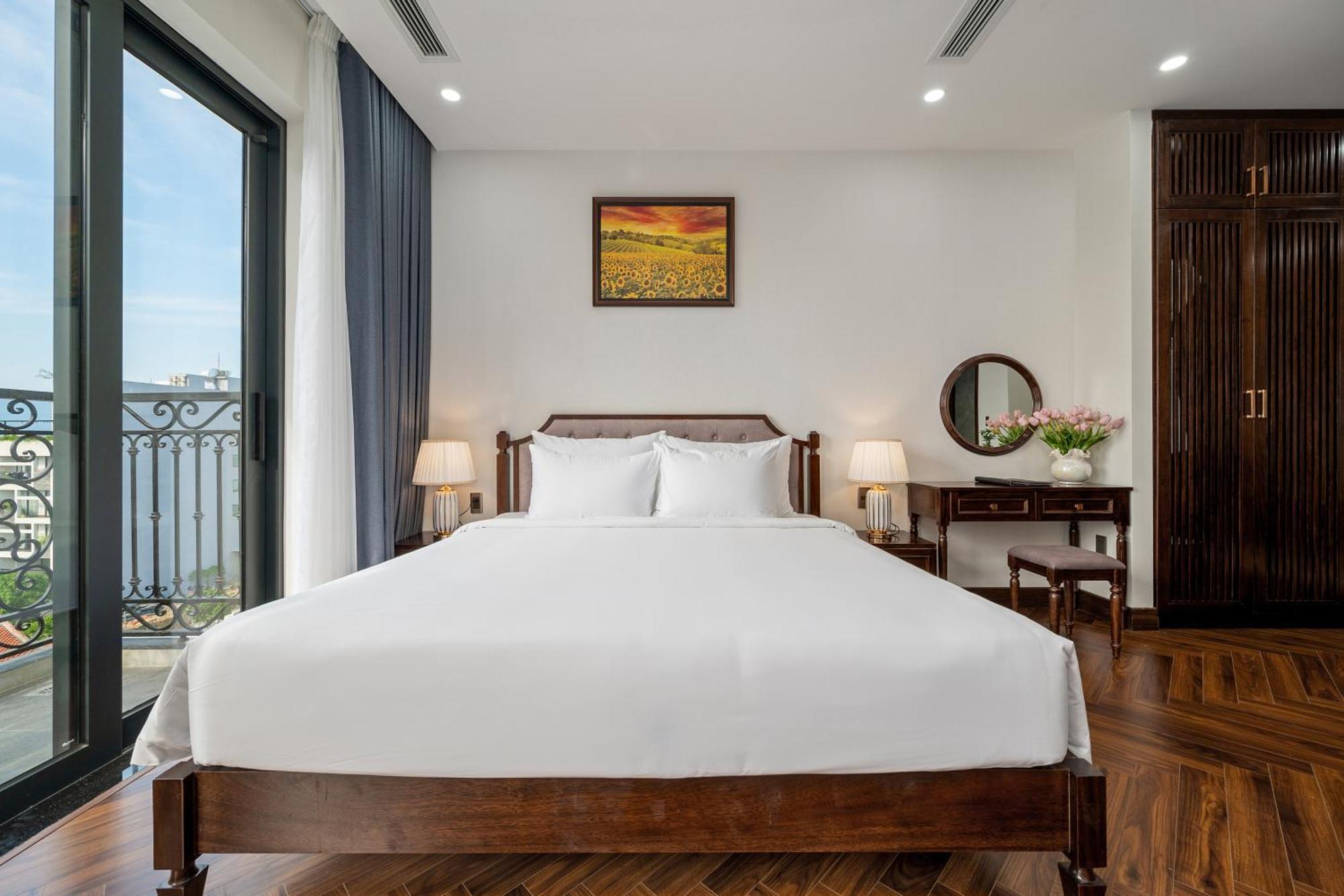 Khách sạn Florence 4*